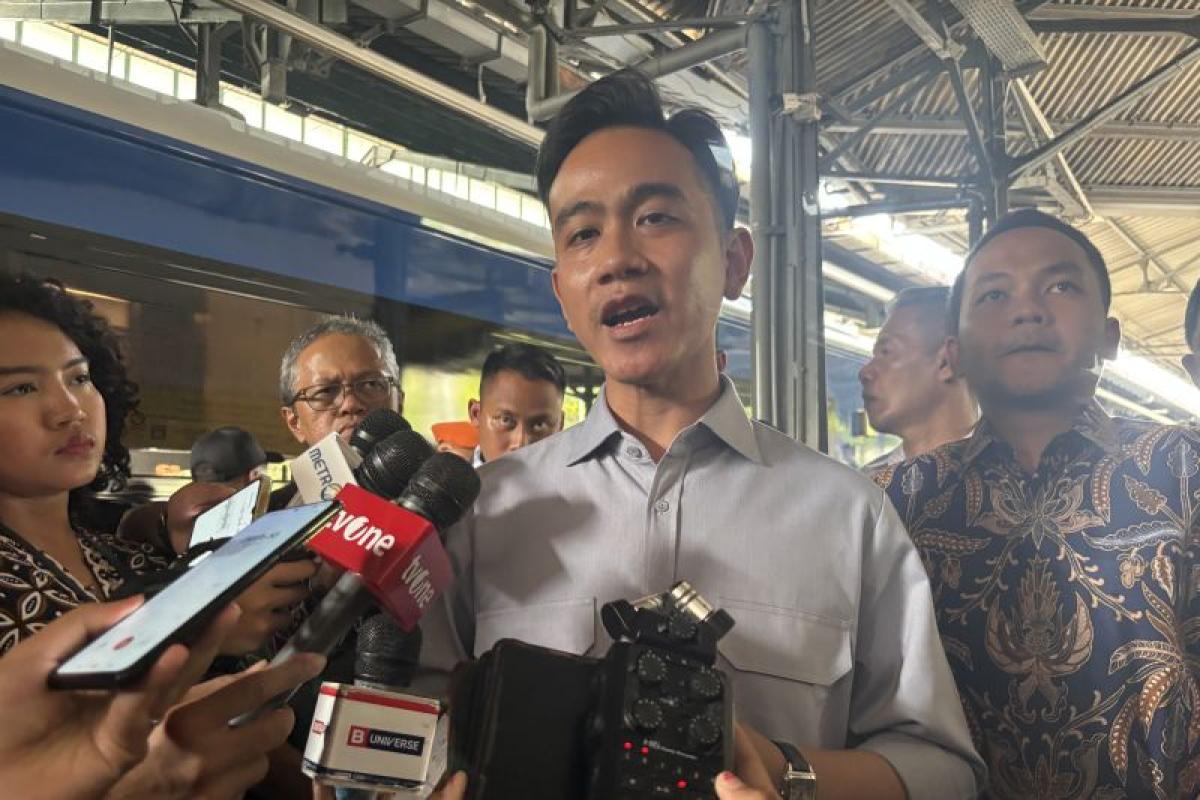 GIbran Sebut Lebih Penting Ruang Laktasi Ketimbang Gerbong Khusus Perokok