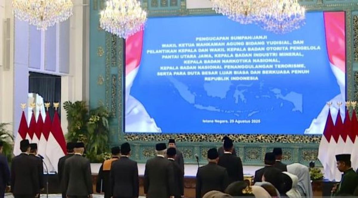 Prabowo Lantik Irjen Suyudi Ario Seto Jadi Kepala BNN