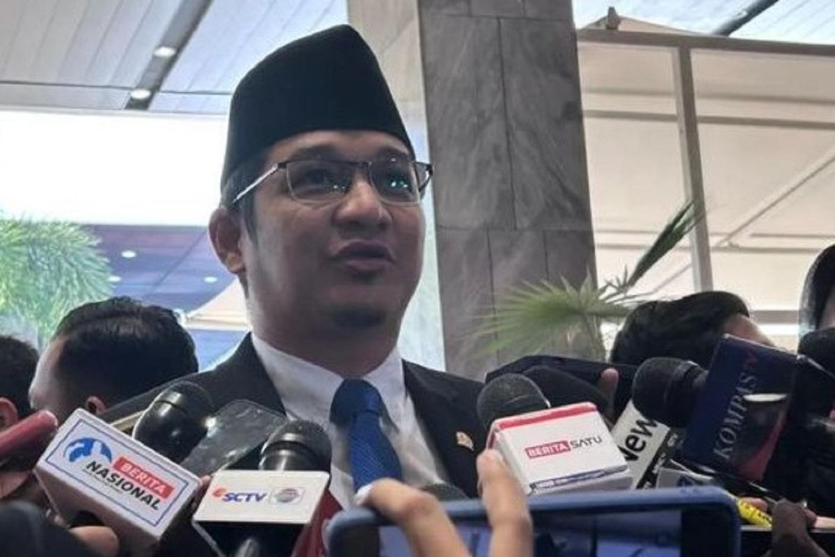 Pasha Ungu Tegaskan Tidak Mundur dari DPR, Sebut Isu yang Beredar Hoaks