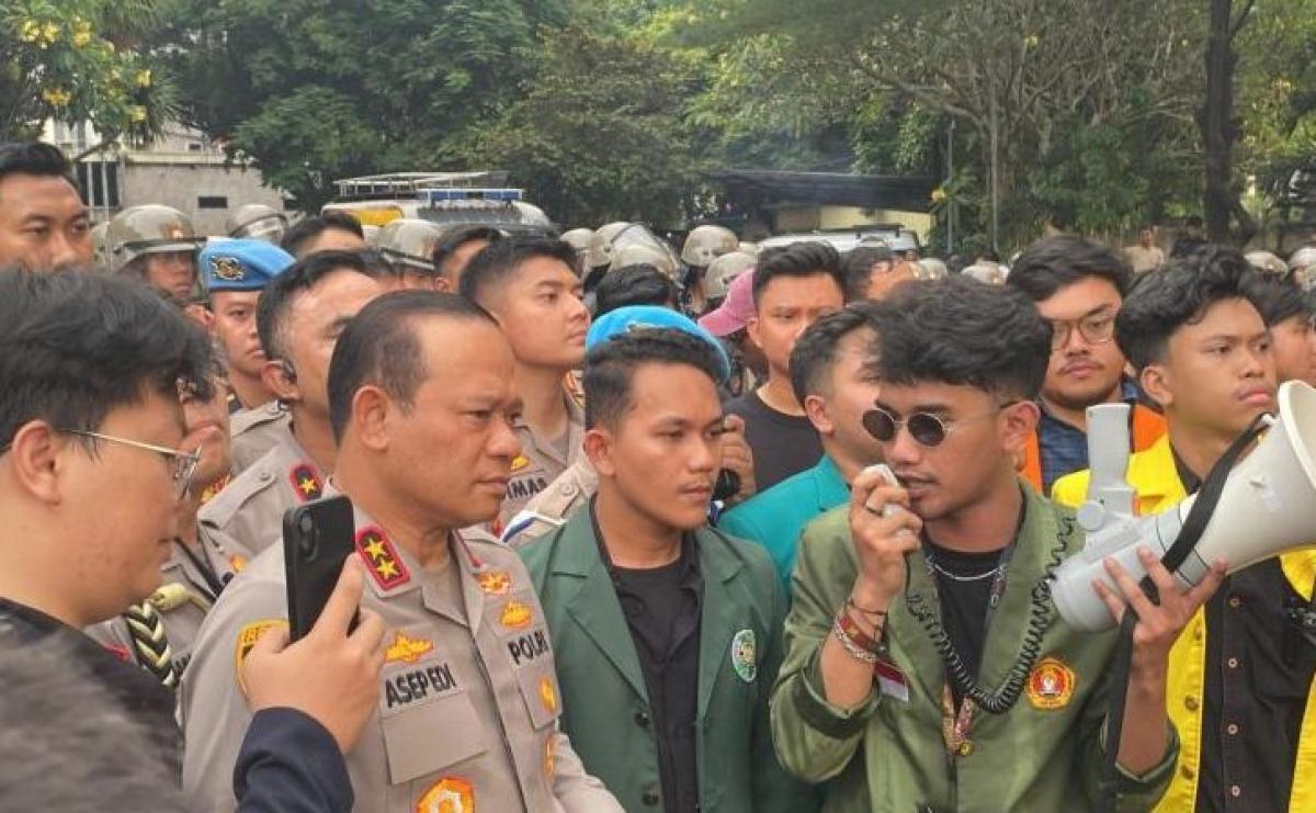 Kapolda Metro Jaya Beberkan 7 Nama Anggota Brimob Lindas Affan Kurniawan 