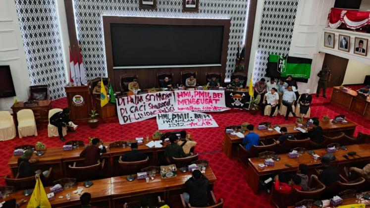 Pemkab Tangerang Batalkan Perbup Tunjangan DPRD, Tindak Lanjuti Aspirasi Masyarakat