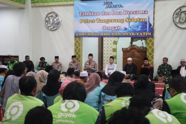 Polres Tangsel Gelar Doa Bersama dengan Komunitas Ojek Online