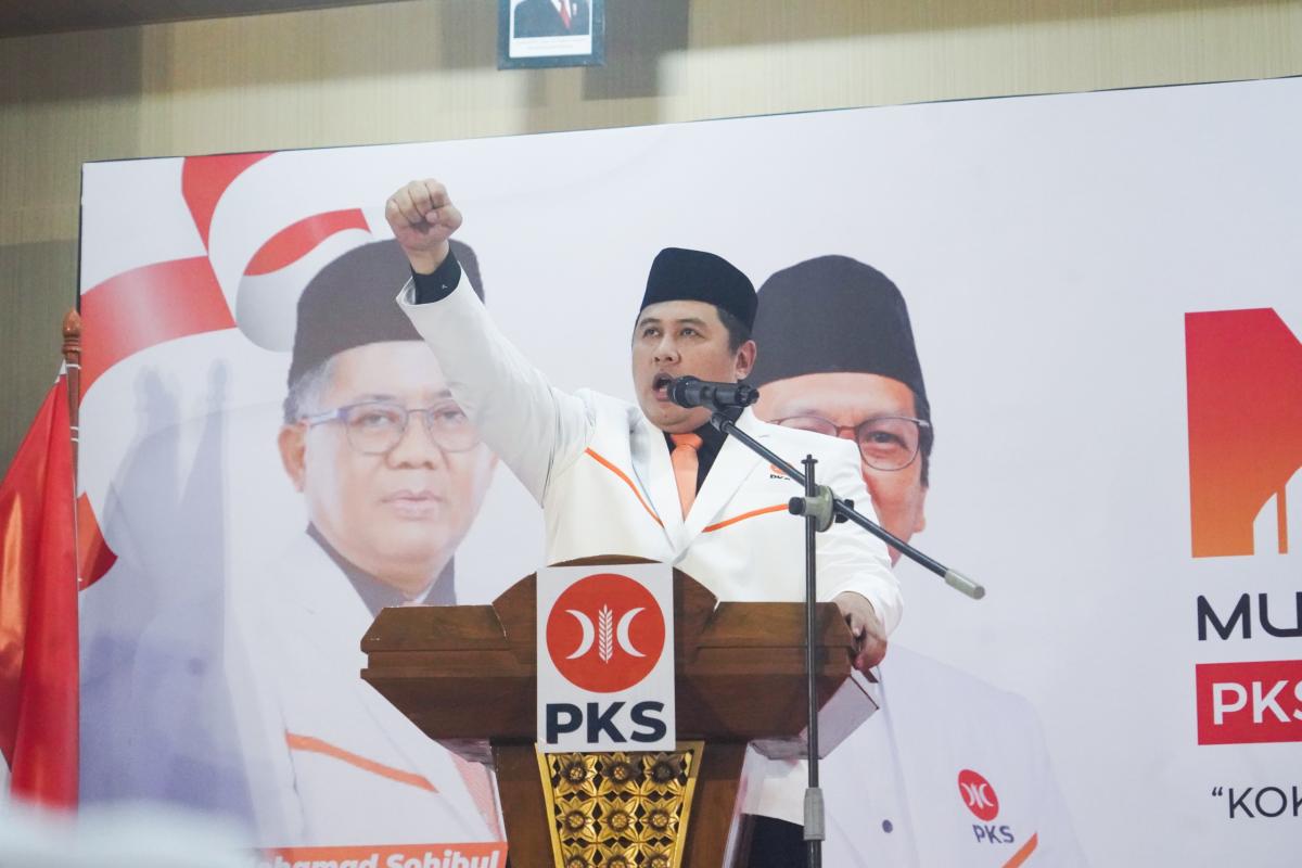 Siap Berkolaborasi, Fendaby Surya Resmi Nakhodai PKS Kota Bekasi 2025 – 2030