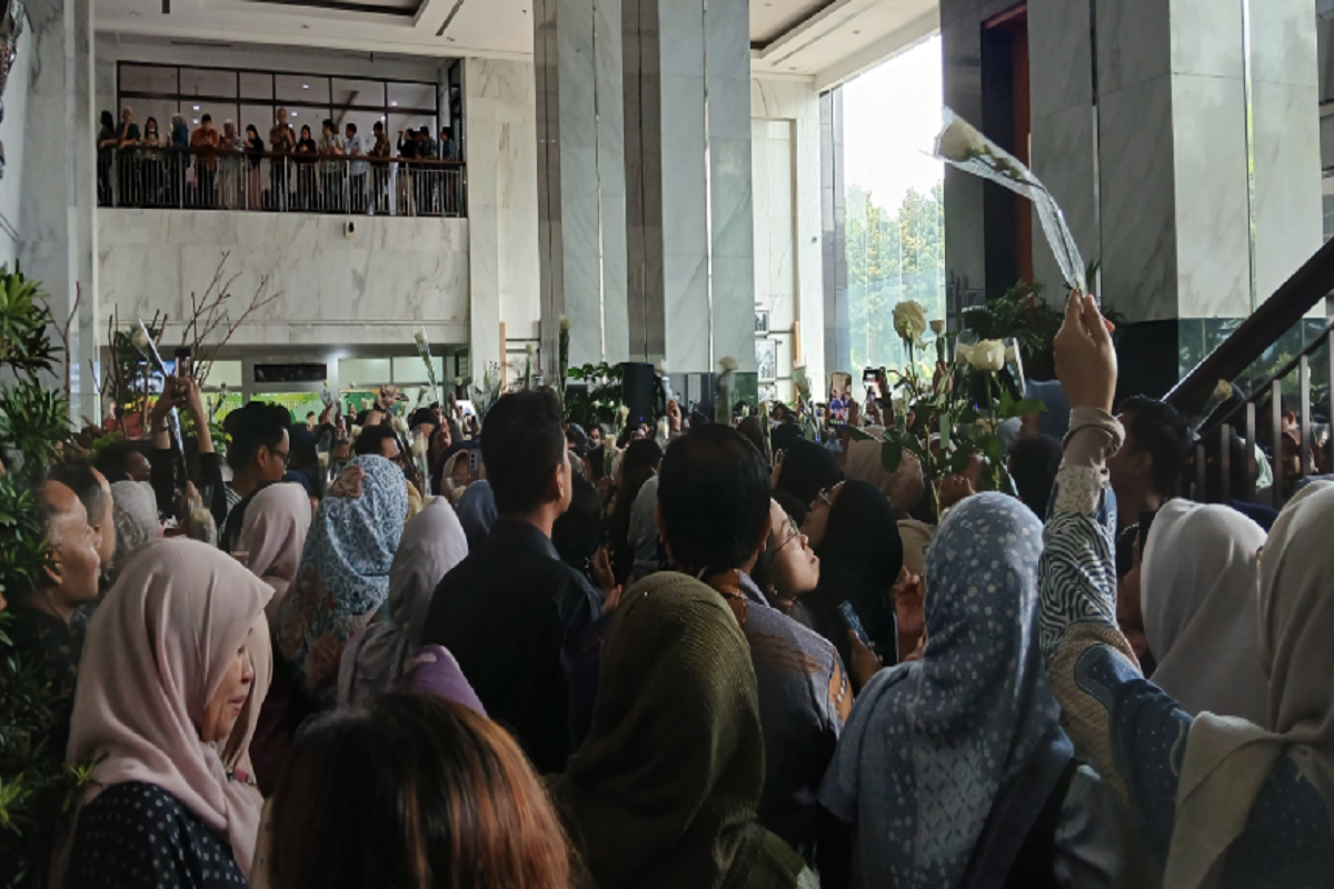 Sri Mulyani Pamit, Purbaya Naik Podium: Era Baru Bendahara Negara Dimulai!