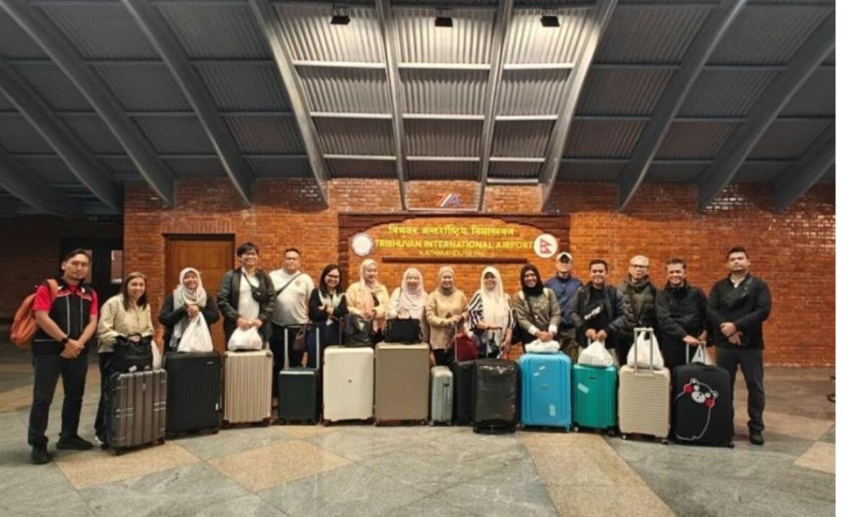 Kemlu RI Pulangkan 18 WNI dari Nepal di Tengah Kerusuhan Besar