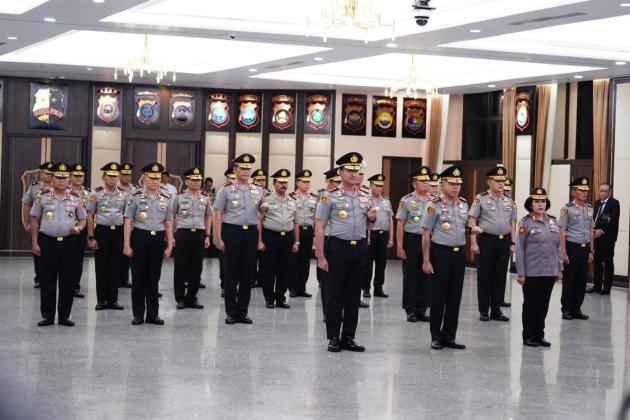 27 Perwira Tinggi Polri Naik Pangkat, 2 Jadi Komjen