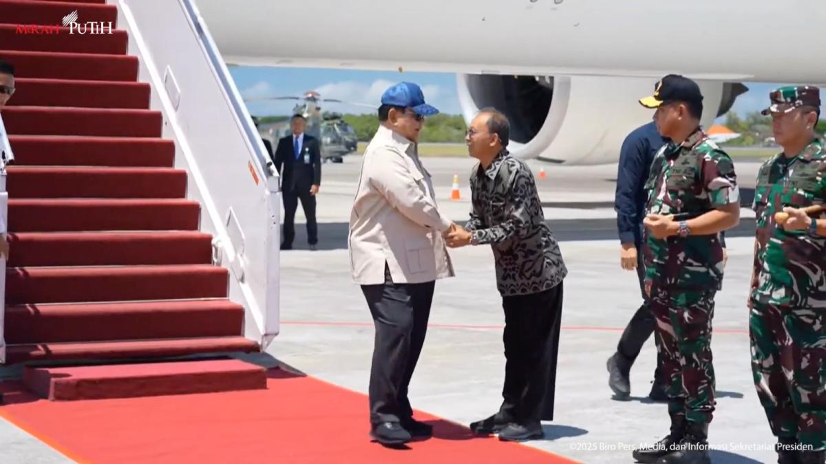 Tiba di Bali, Presiden Prabowo Tinjau Lokasi Banjir