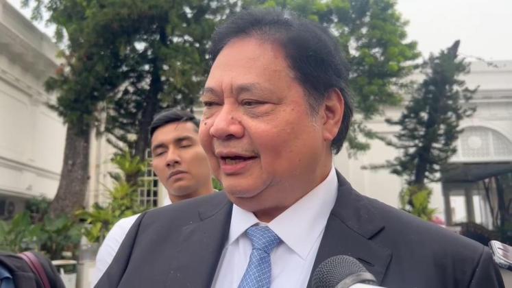 Airlangga Optimis Ekonomi Indonesia Tumbuh 5,2 Persen Berkat Stimulus Prabowo