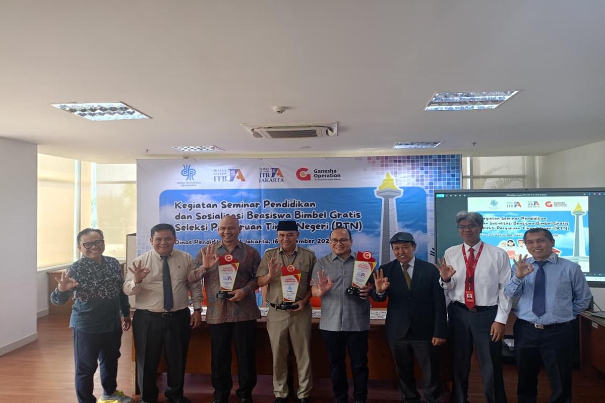 Alumni ITB dan Ganesha Operation Dorong Generasi Jakarta Siap Masuk PTN Favorit