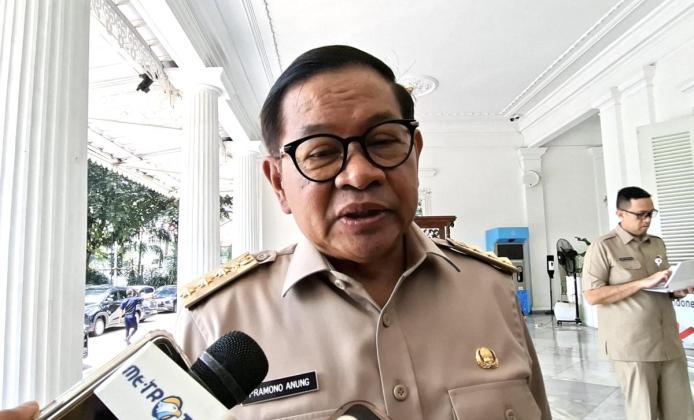 Gubernur Pramono Siapkan 23 Ribu Unit Rumah Bersama Kementerian PKP