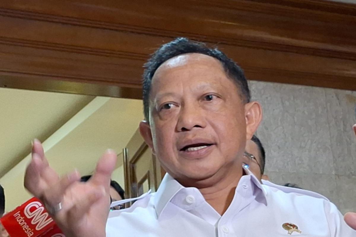 Mendagri Tegaskan Stok Beras Aman dan Mekanisme Bantuan Bencana Dipermudah