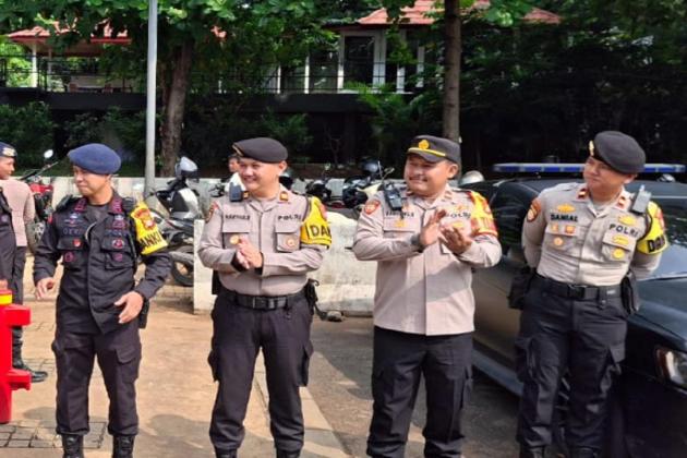 1.438 Polisi Dikerahkan Amankan Demo di DPR, Lalu Lintas Dialihkan Sejak Pagi