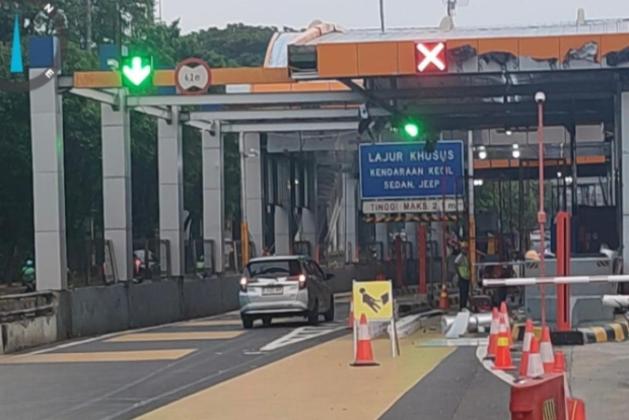 Jasa Marga Buka Parsial Sejumlah Gerbang Tol dalam Kota Usai Perusakan, Gubernur Pramono Sesalkan Kemacetan Horor