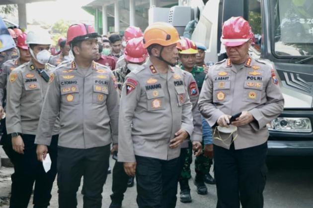 Kapolda Jatim Sebut 5 Jenazah Korban Runtuhnya Ponpes Al Khoziny Sudah Teridentifikasi