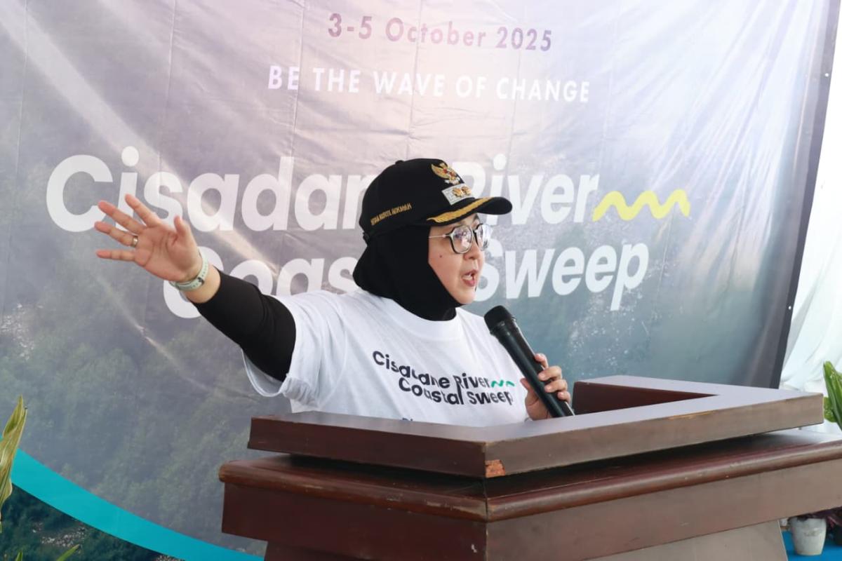Aksi Bersih-Bersih di Sungai Cisadane: Wabup Tangerang Serukan Peduli Lingkungan!