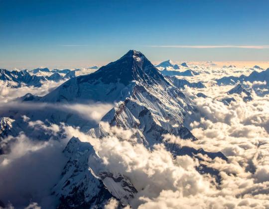 KBRI Pastikan Tidak Ada WNI Korban Badai Salju di Pegunungan Everest