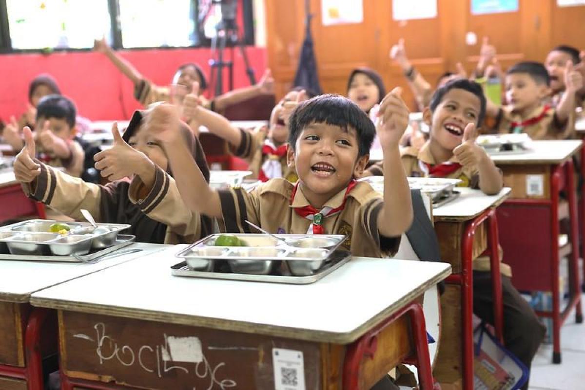 Target Diperluas, Anak dari Pernikahan Dini hingga Putus Sekolah Bakal Jadi Sasaran Program Makan Bergizi Gratis