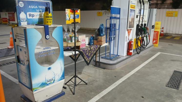 Pegawai SPBU Shell  Banting Setir Jualan Kopi dan Snack Demi Bertahan Hidup