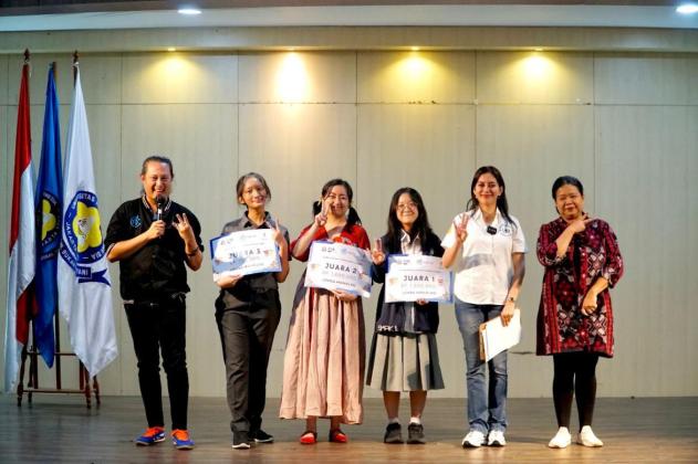 'Dari Puisi ke Panggung': Denny J.A, UKI, dan Komunitas Puisi Esai Hidupkan Kembali Teater Sekolah