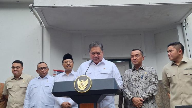 BLT Tambahan Rp30 Triliun Siap Cair, Airlangga Pastikan Penyaluran Dimulai Pekan Depan!