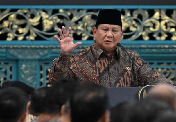 Prabowo Tegaskan Menteri dan Pejabat Wajib Gunakan Maung Pindad, Bukan Mobil Impor