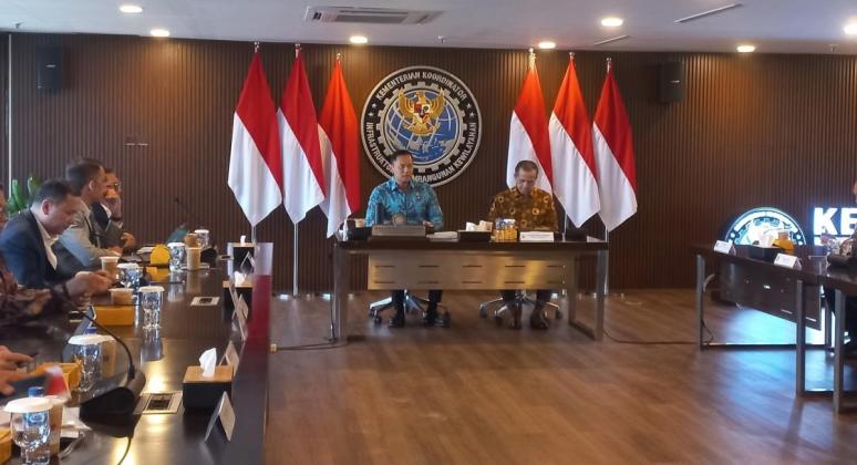 AHY Kumpulkan Para Gubernur Papua, Bahas Pembangunan Jalan hingga Ekonomi Kawasan