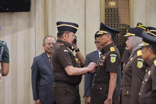 Jaksa Agung Lantik 17 Kepala Kejaksaan Tinggi dan 20 Pejabat Eselon II, Ini Nama-namanya