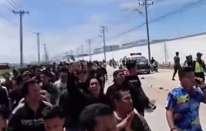 DPR Desak Pemerintah Bongkar Jaringan Pengiriman WNI Korban Online Scam di Kamboja