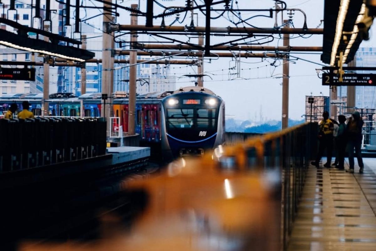 Cara Bikin Kartu Layanan Gratis 15 Golongan Naik LRT, MRT  dan Transjakarta