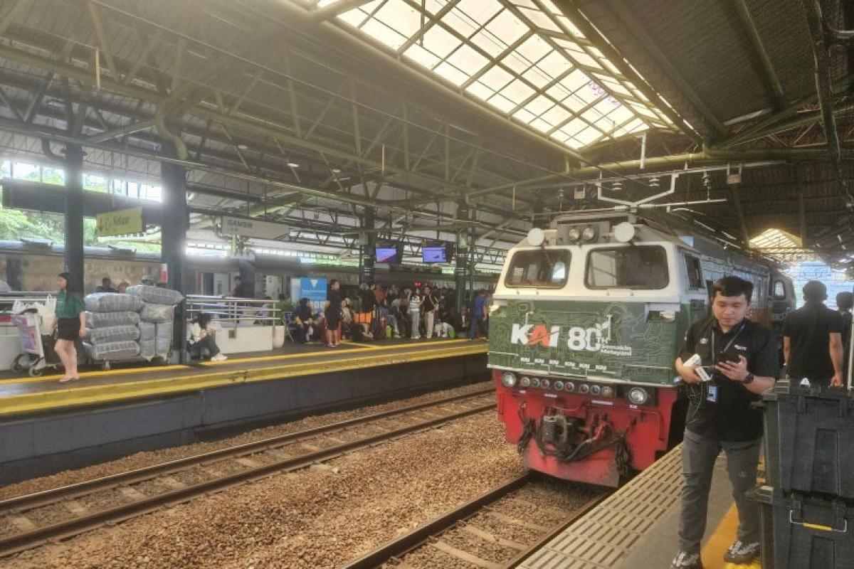 KA Purwojaya Anjlok di Kedunggedeh Bekasi, 9 Perjalanan KA Dibatalkan