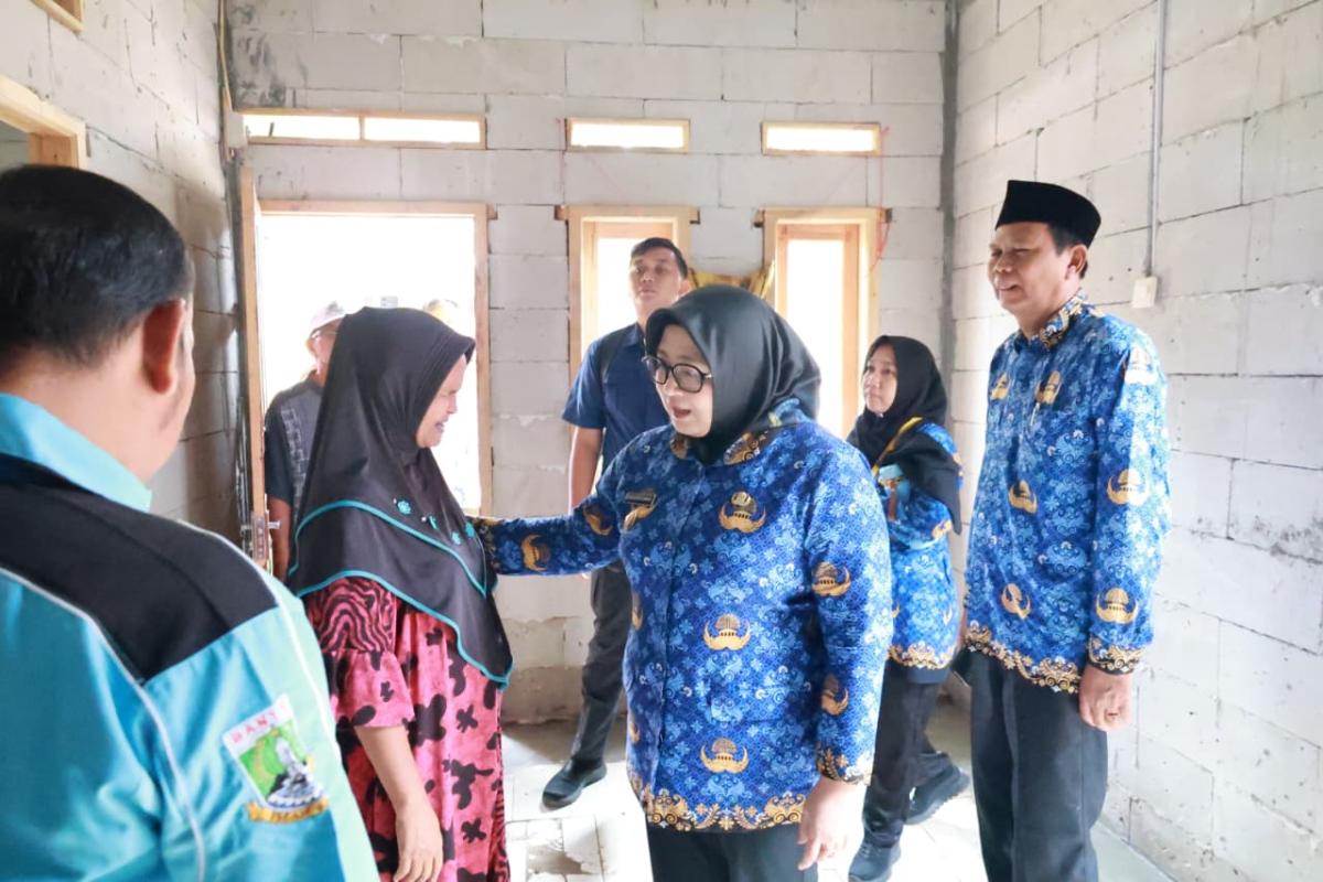 Bedah Rumah di Kemiri, Wabup Tangerang Ajak Pengembang Ikut Andil