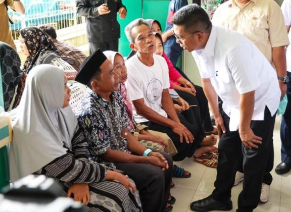 Akses Kesehatan Tak Lagi Mahal: Jurus Jitu Gubernur Banten Soni 'Amankan' Warga Miskin Berobat Gratis