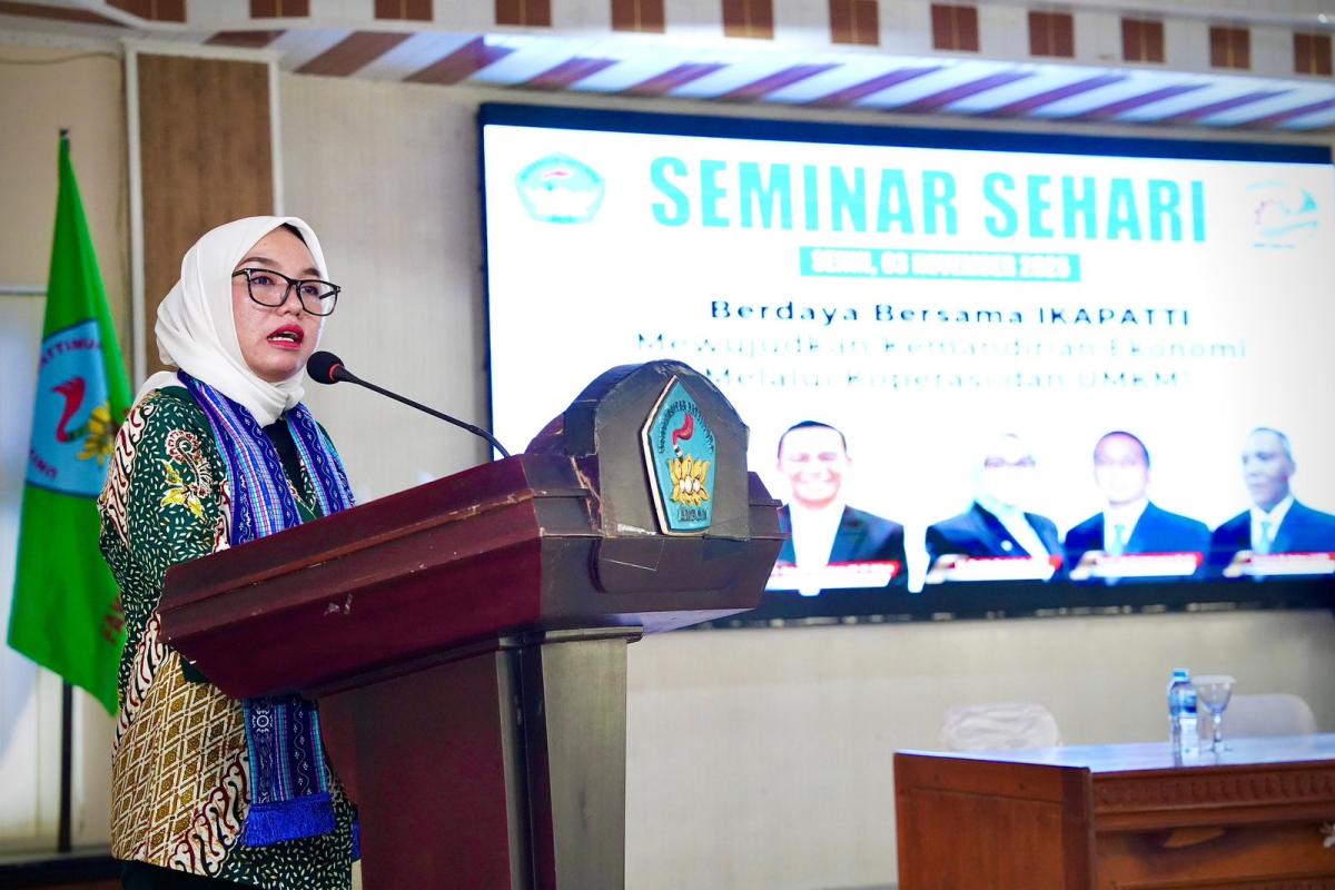 Wamenkop Farida Dorong Perguruan Tinggi Jadi Motor Transformasi Koperasi Berbasis IPTEK