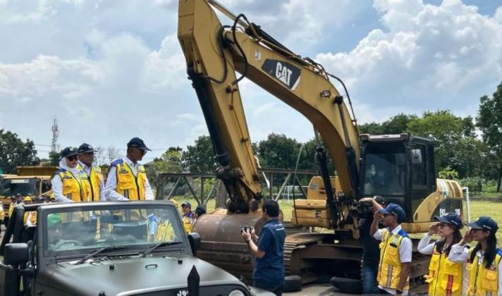Kementerian PU Siapkan 5.755 Unit Alat Berat Hadapi Potensi Bencana
