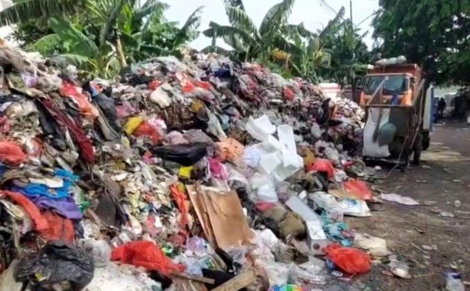 Penumpukan Sampah di Penggilingan Cakung Ganggu Aktivitas Warga, Pemkot Diminta Bertindak Cepat