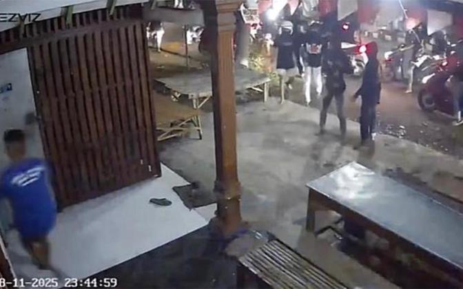 Konvoi Pesilat di Kediri Serang Warga, Emak-Emak Jadi Pahlawan Pembubar Massa