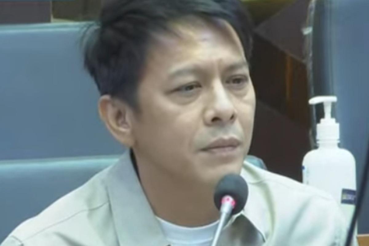 Ariel Nyanyi di Tengah Rapat DPR: Suasana Serius Bahas RUU Hak Cipta Jadi Cair