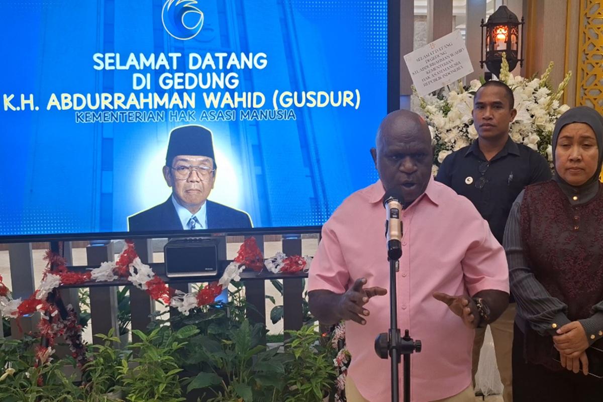 Pigai Resmikan Gedung Gus Dur dan Ruang Marsinah: Kemenham Teguhkan Spirit Anti-Diskriminasi