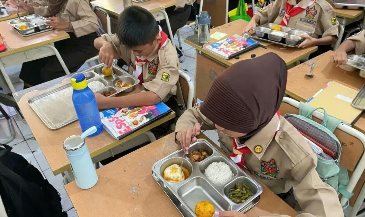 Nyaris Setengah Kasus Keracunan Pangan di Indonesia Disebabkan Program Makan Bergizi Gratis