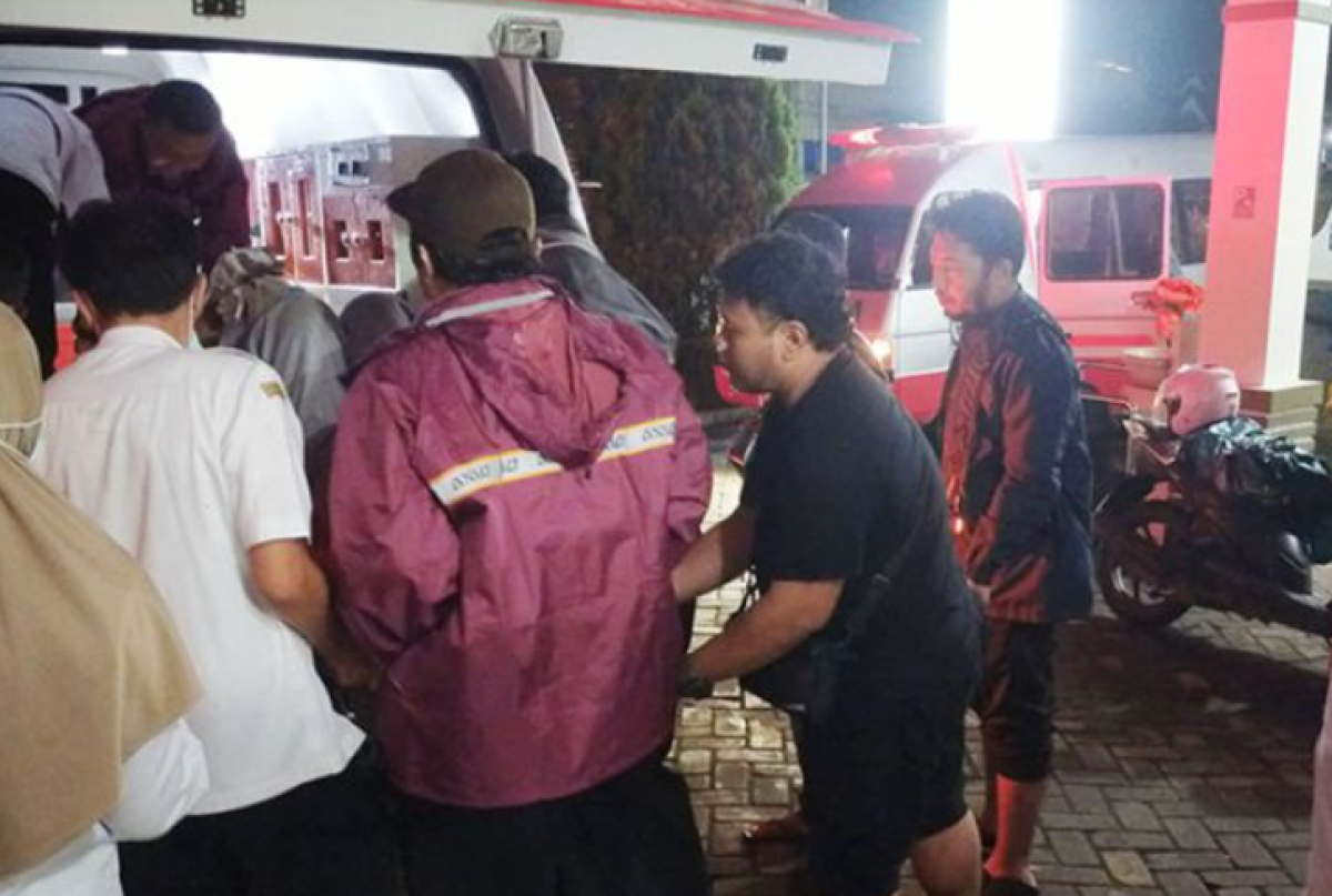 Pasutri Terjatuh di Jembatan Gladak Perak Akibat Abu Panas Semeru, Alami Luka Bakar 20 Persen