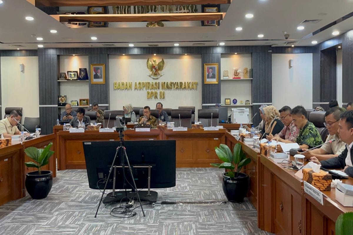 Pedagang Thrifting Minta Legalisasi atau Kuota Impor agar Usaha Tetap Bertahan