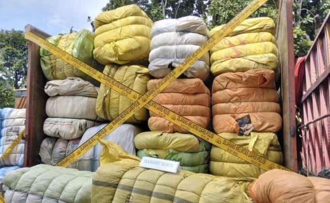 439 Bal 'Thrifting' Impor Ilegal Senilai Rp 4,2 Miliar Disikat Polda Metro Jaya