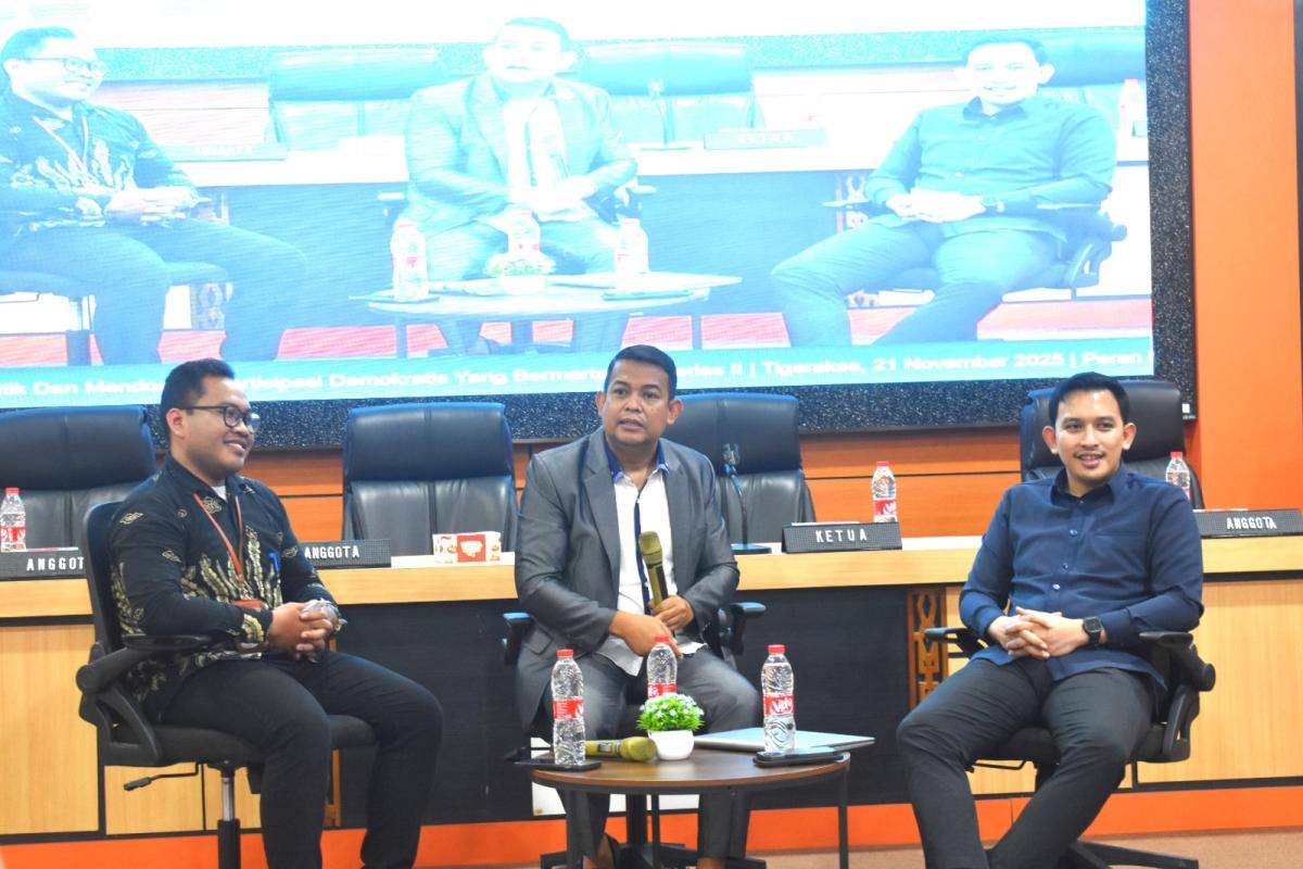 Jangan Buta Politik! KPU Kabupaten Tangerang Adakan Diskusi Publik Bahas Demokrasi dan Pemilu