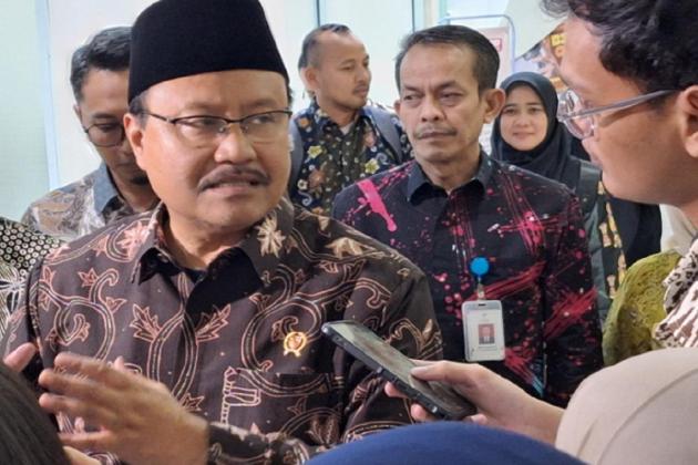 Klarifikasi Isu Mark Up Sepatu Siswa Sekolah Rakyat, Gus Ipul Sebut itu Bantuan Khofifah