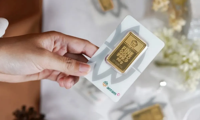 Harga Emas Antam Meledak, Tembus Rp2.380.000/Gram Hari Ini!