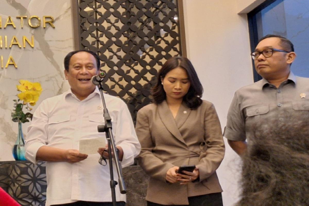 Kemenhub Siapkan Diskon Natal-Tahun Baru: Tiket Kapal, Kereta, dan Pesawat Murah!