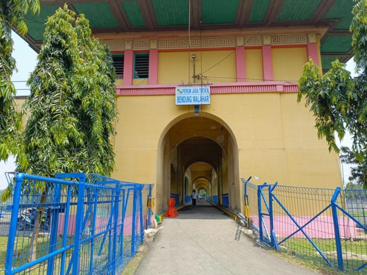 Seabad Mengalirkan Harta Karun! Ini Rahasia Bendung Walahar, Warisan Kolonial yang Jadi Tulang Punggung Pangan Nasional