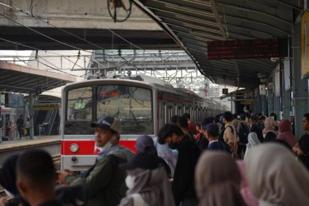 KAI Commuter Blak-blakan Soal Isu Pemecatan Petugas yang Diduga Hilangkan Barang Penumpang