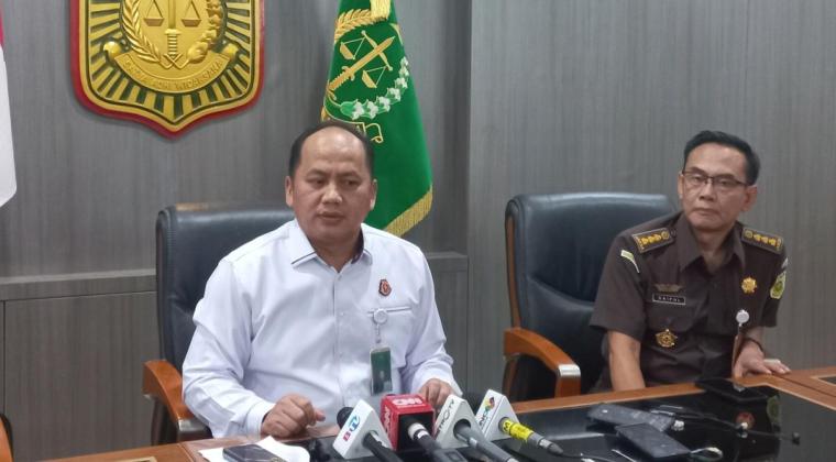 PANAS! Eks Dirjen Pajak Suryo Utomo Diperiksa Kejagung! Ini Alasan Kapasitas Pengetahuan Beliau Sangat Dicari!