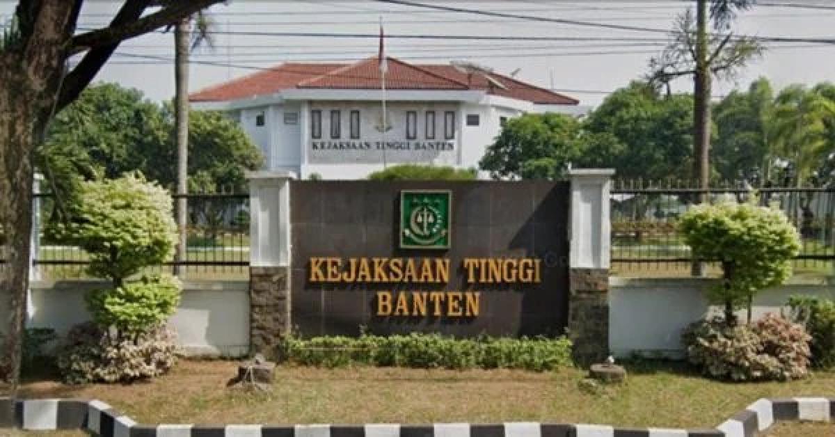 Dua Tersangka Korupsi Minyak Curah Rp 20,4 Miliar Diserahkan ke JPU Serang 